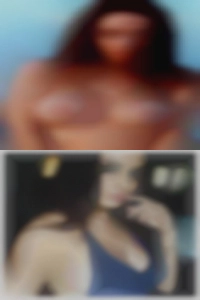 Naked woman that want to fuck in path room.